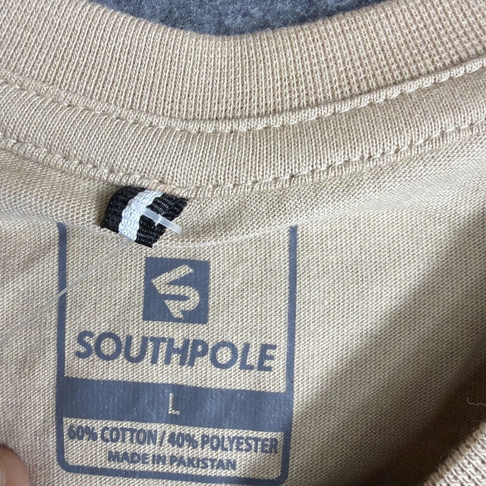 Southpole Shirt Mens L NWT Spray Puff Paint Graffiti Graphic Logo Teddy Bear Men - Picture 3 of 9